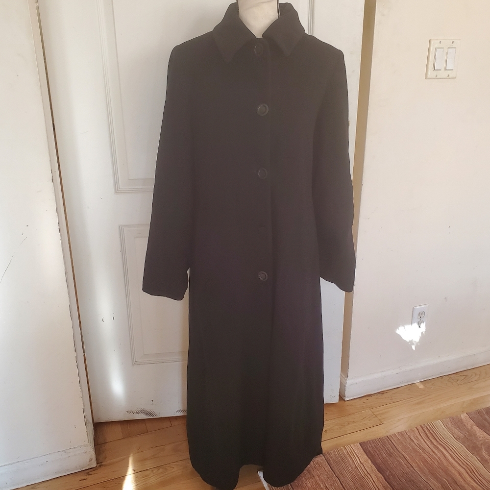 Lisa Fashion black cashmere pea coat sz 6